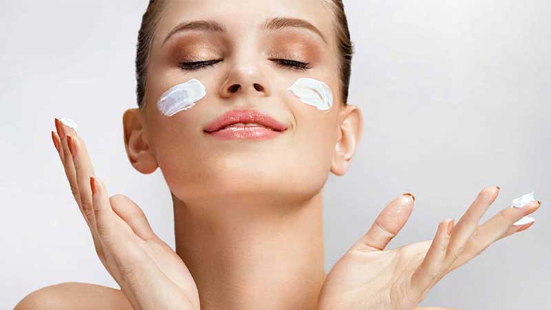 بهترین کرم های مرطوب کننده برای پوست های مختلف بهترین کرم های مرطوب کننده برای پوست های مختلف