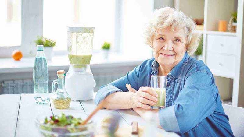 دلایل مصرف مکمل سالمندان برای افراد بالای 50 سال دلایل مصرف مکمل سالمندان برای افراد بالای 50 سال
