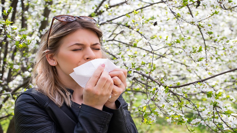 تفاوت آلرژی و سرماخوردگی در زمان بروز علائم در طول سال